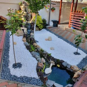 Alternative view of Marmura Rotunjita Neagra